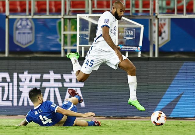 开云官方网站-【中超】坎特大四喜绝杀 三镇3比4沧州遭赛季首败